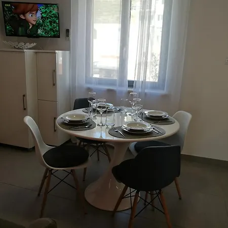 Apartment Benika *